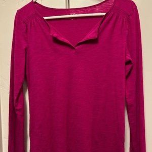 Ann Taylor Loft Raspberry Top Size XS